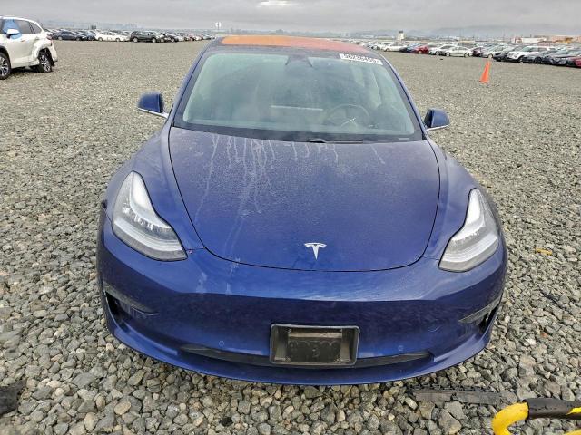 Tesla Model 3 Image 3