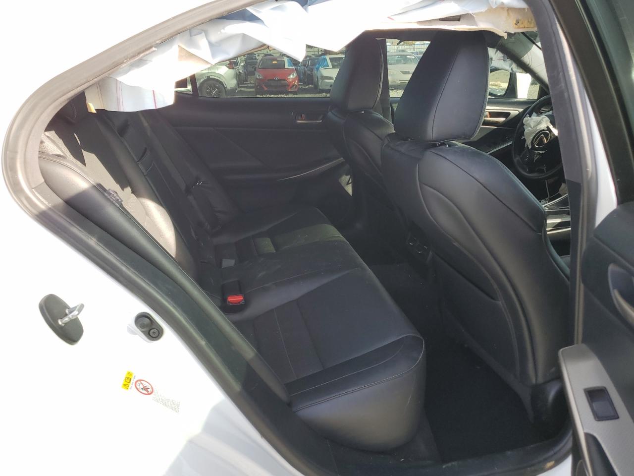 Lexus Is 200t Image 6