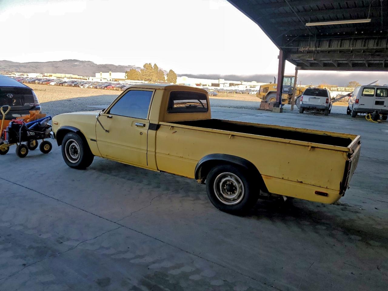 Toyota Pick Up Image 7