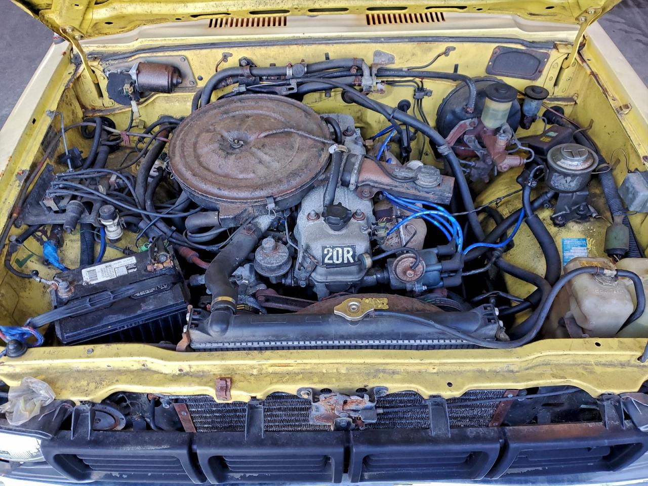 Toyota Pick Up Image 9