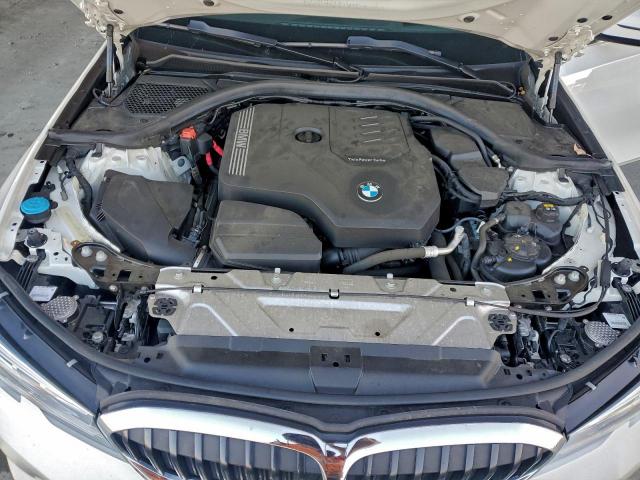 BMW 3 Series Image 10