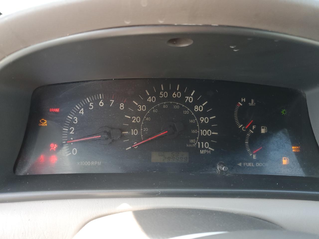 Toyota Corolla Ce Image 12