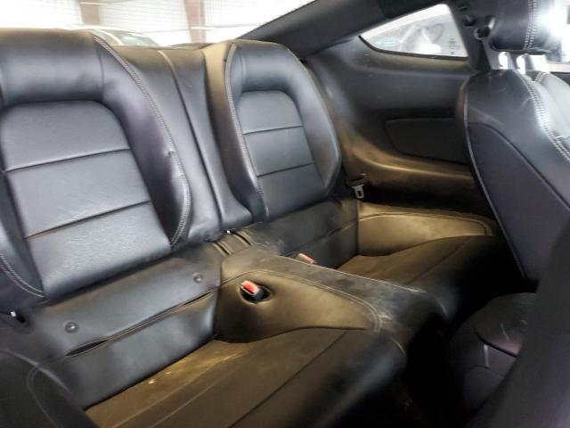 Ford Mustang Image 4