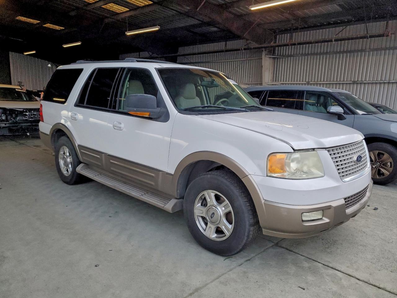 Ford Expedition Eddie Bauer Image 4