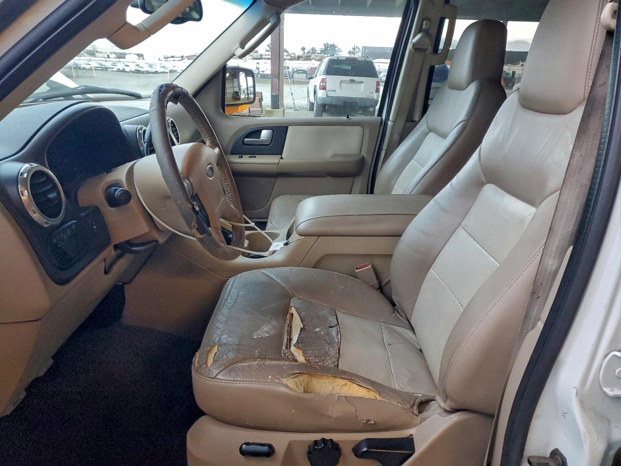 Ford Expedition Eddie Bauer Image 5