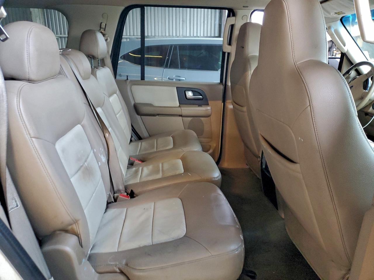 Ford Expedition Eddie Bauer Image 11