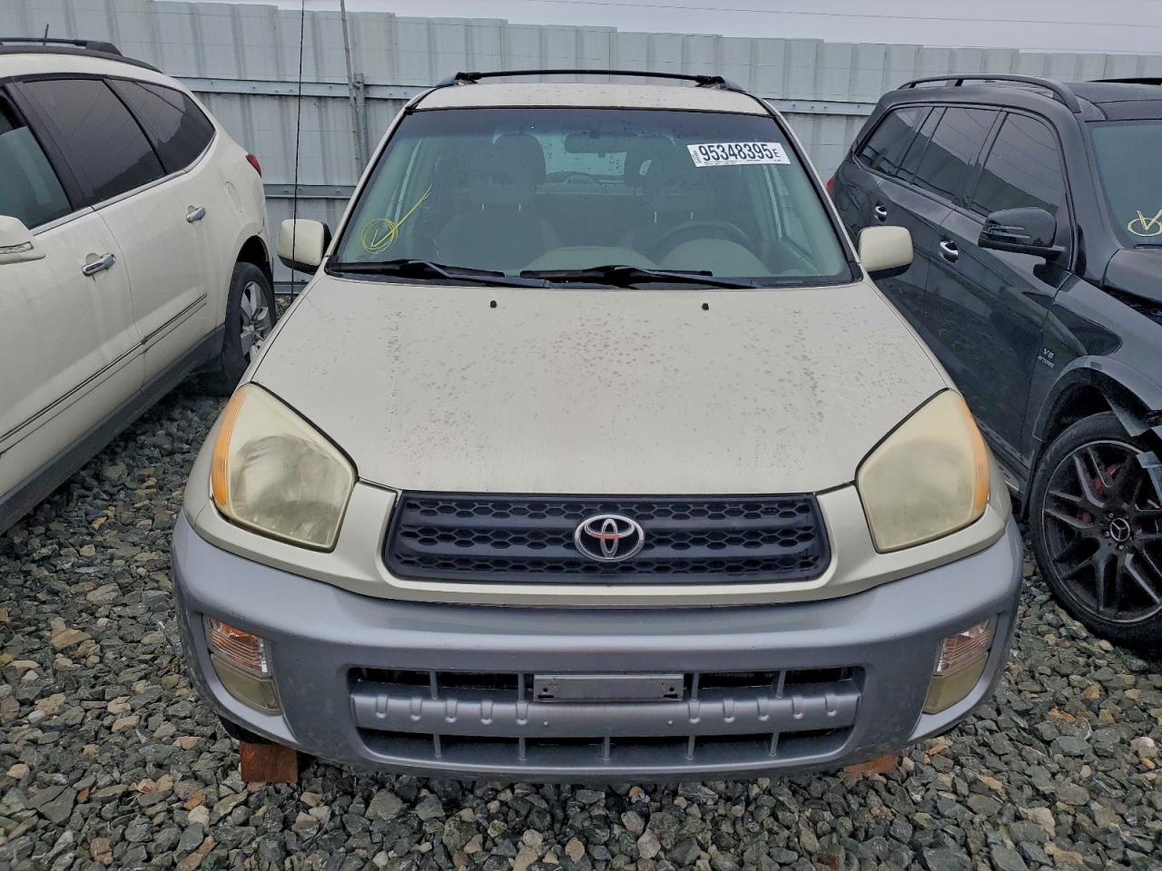Toyota RAV4 Image 9