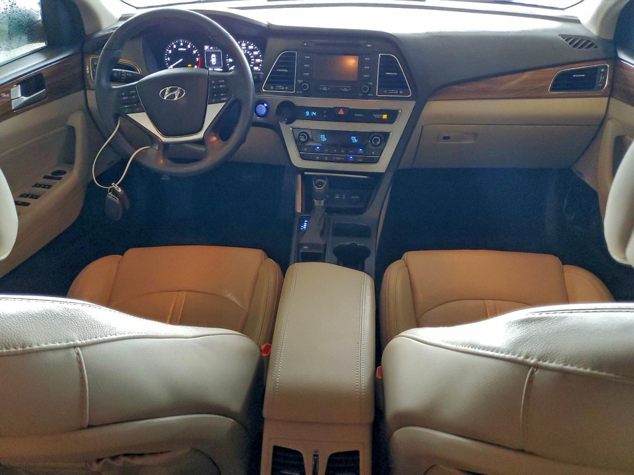 Hyundai SONATA Sport Image 9