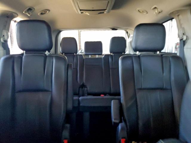 Chrysler Minivan Touring L Image 11