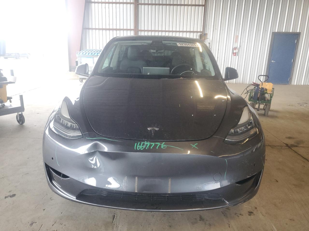 Tesla Model Y Image 8
