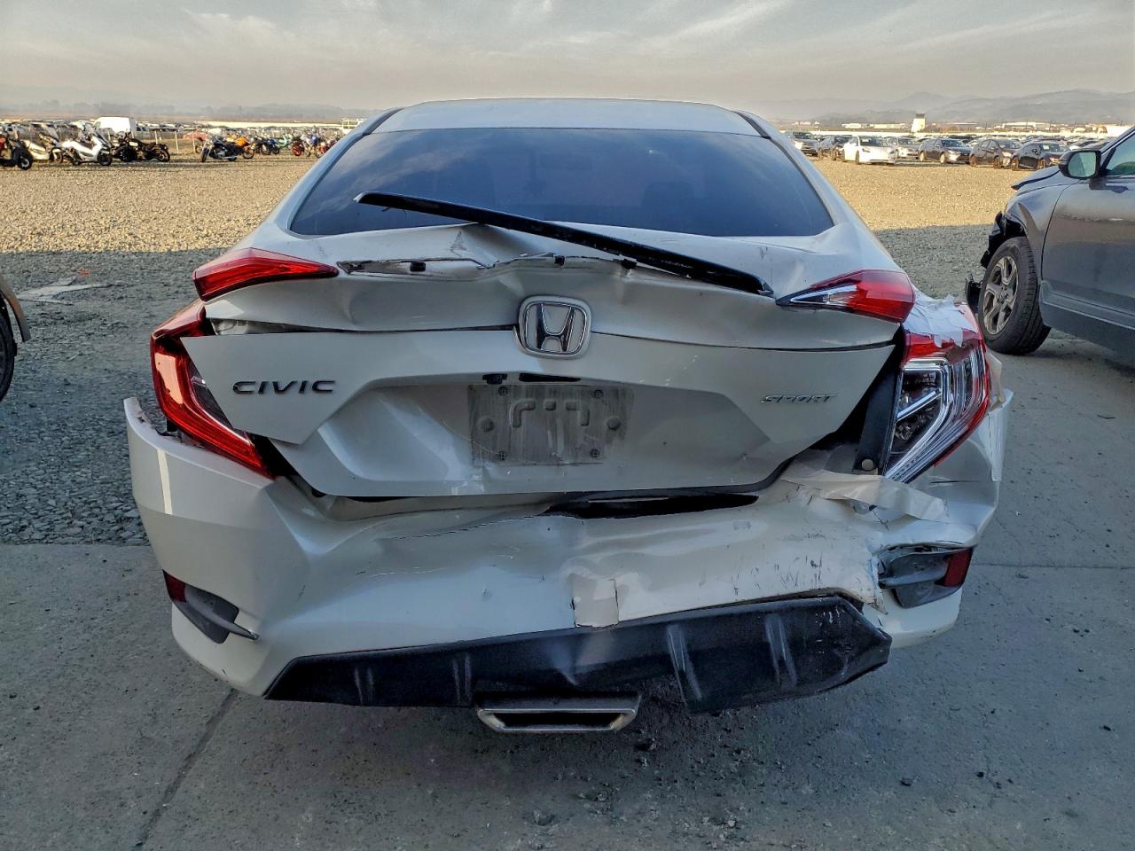 Honda Civic Sport Image 11