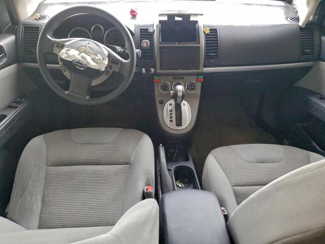 Nissan Sentra 2.0 Image 8