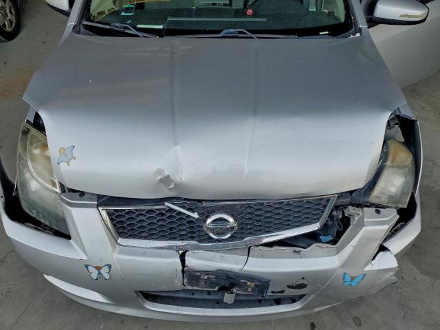 Nissan Sentra 2.0 Image 12