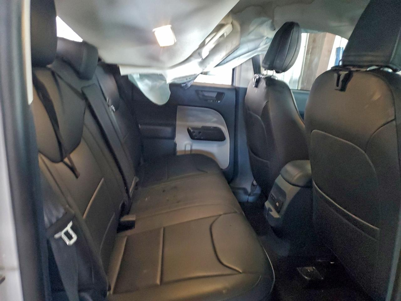 Ford Maverick Xlt Image 8