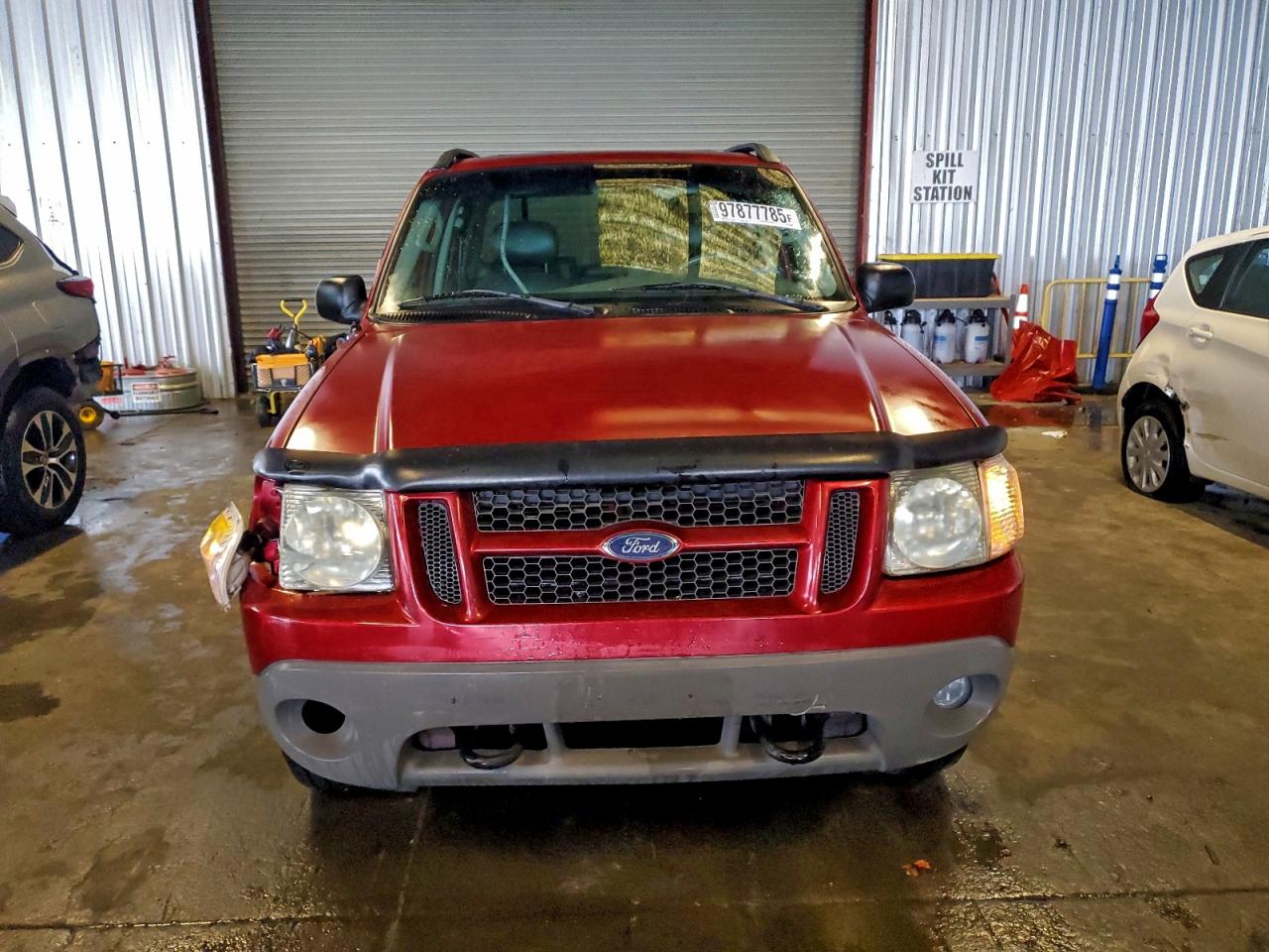 Ford Explorer Image 4