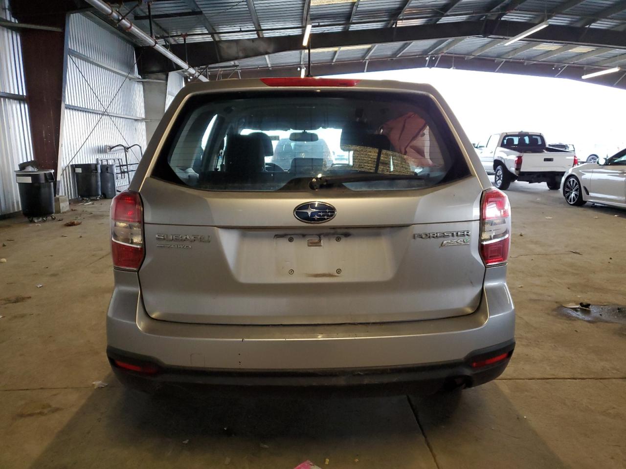 Subaru Forester 2.5i Image 7