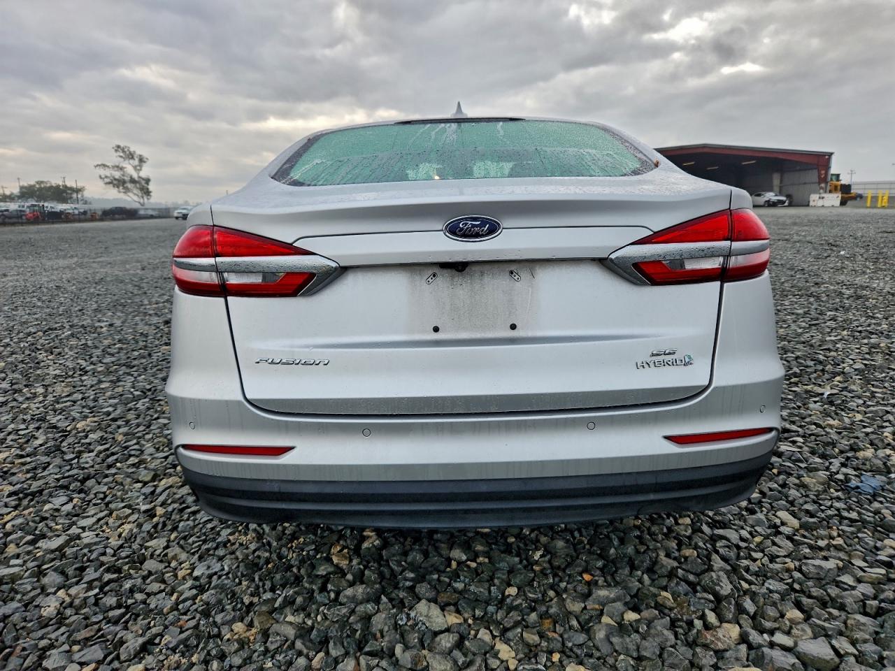 Ford Fusion Se Image 6