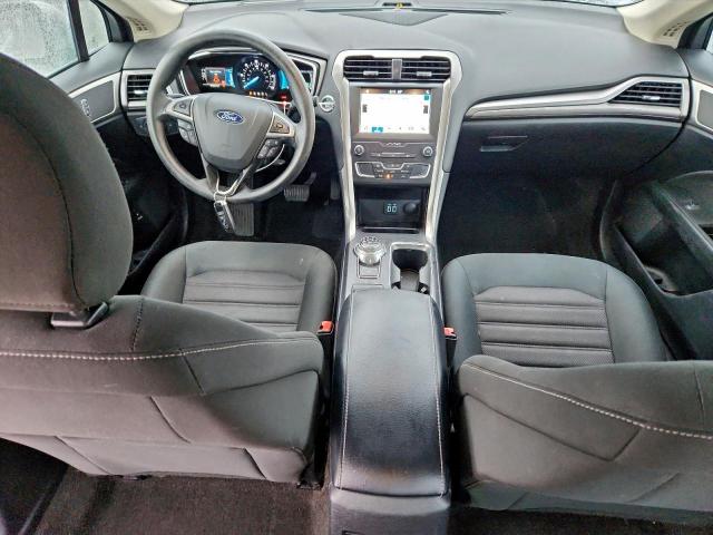 Ford Fusion Se Image 2