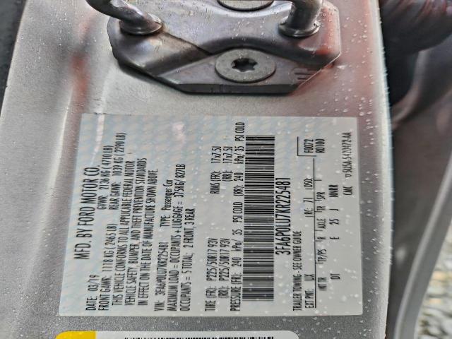 Ford Fusion Se Image 5