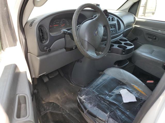 Ford Econoline E350 Super Duty Cutaway Van Image 8