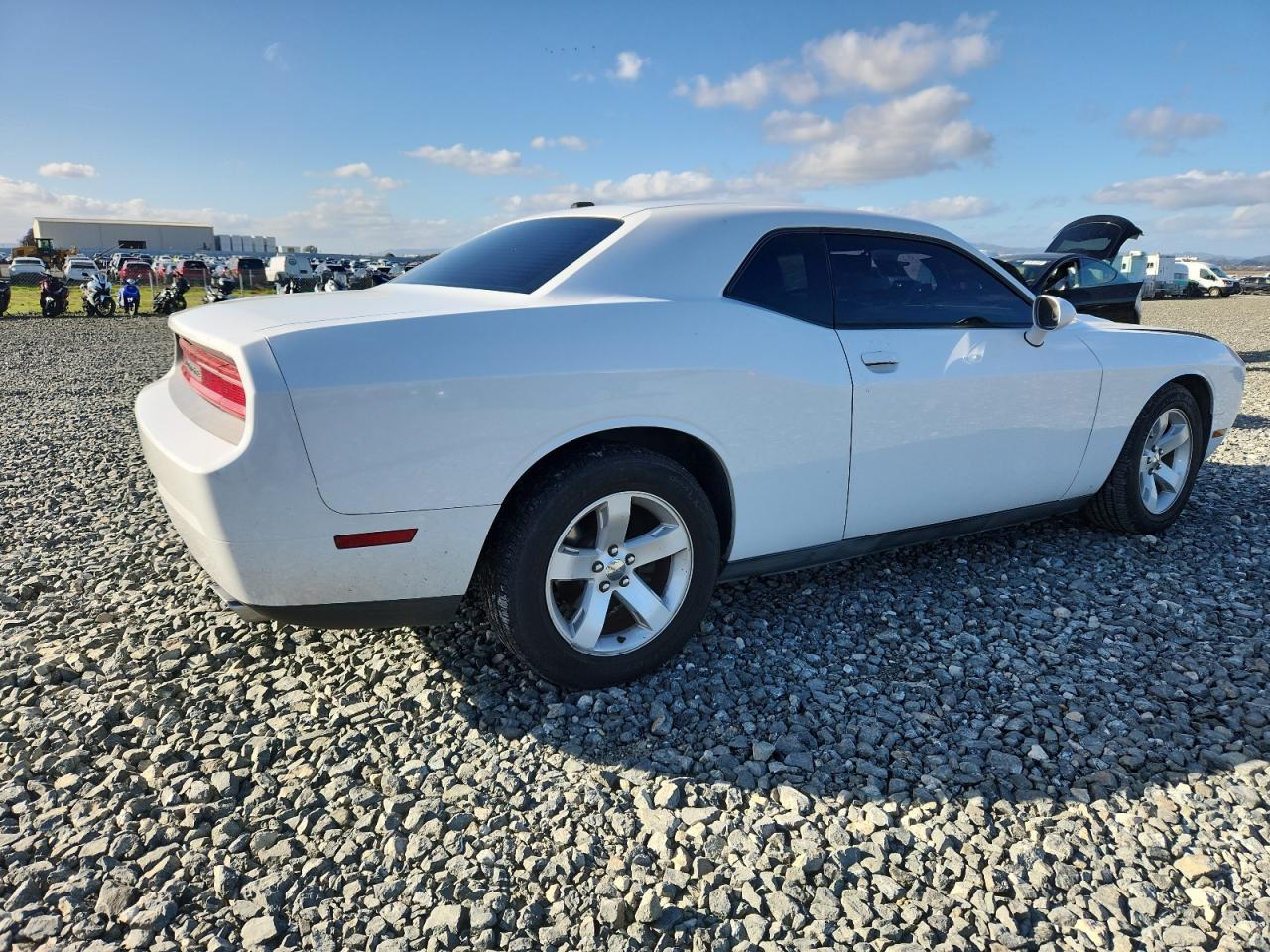 Dodge Challenger Sxt Image 4