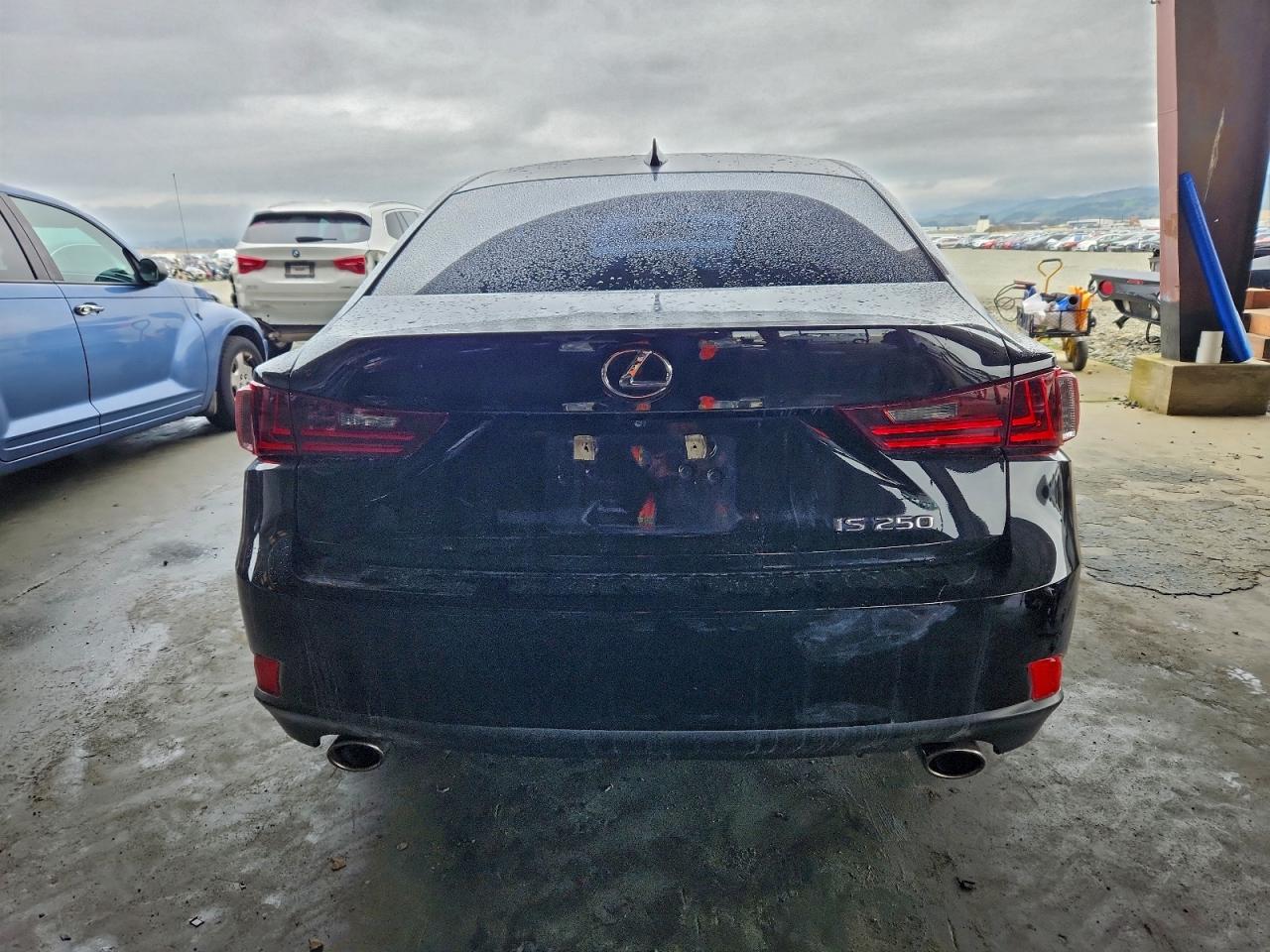 Lexus Is 250 Image 4