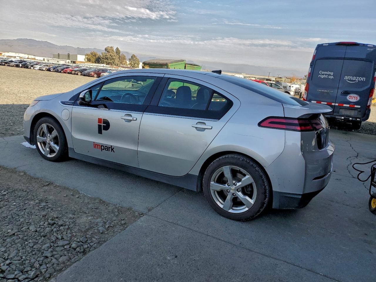 Chevrolet Volt Image 3