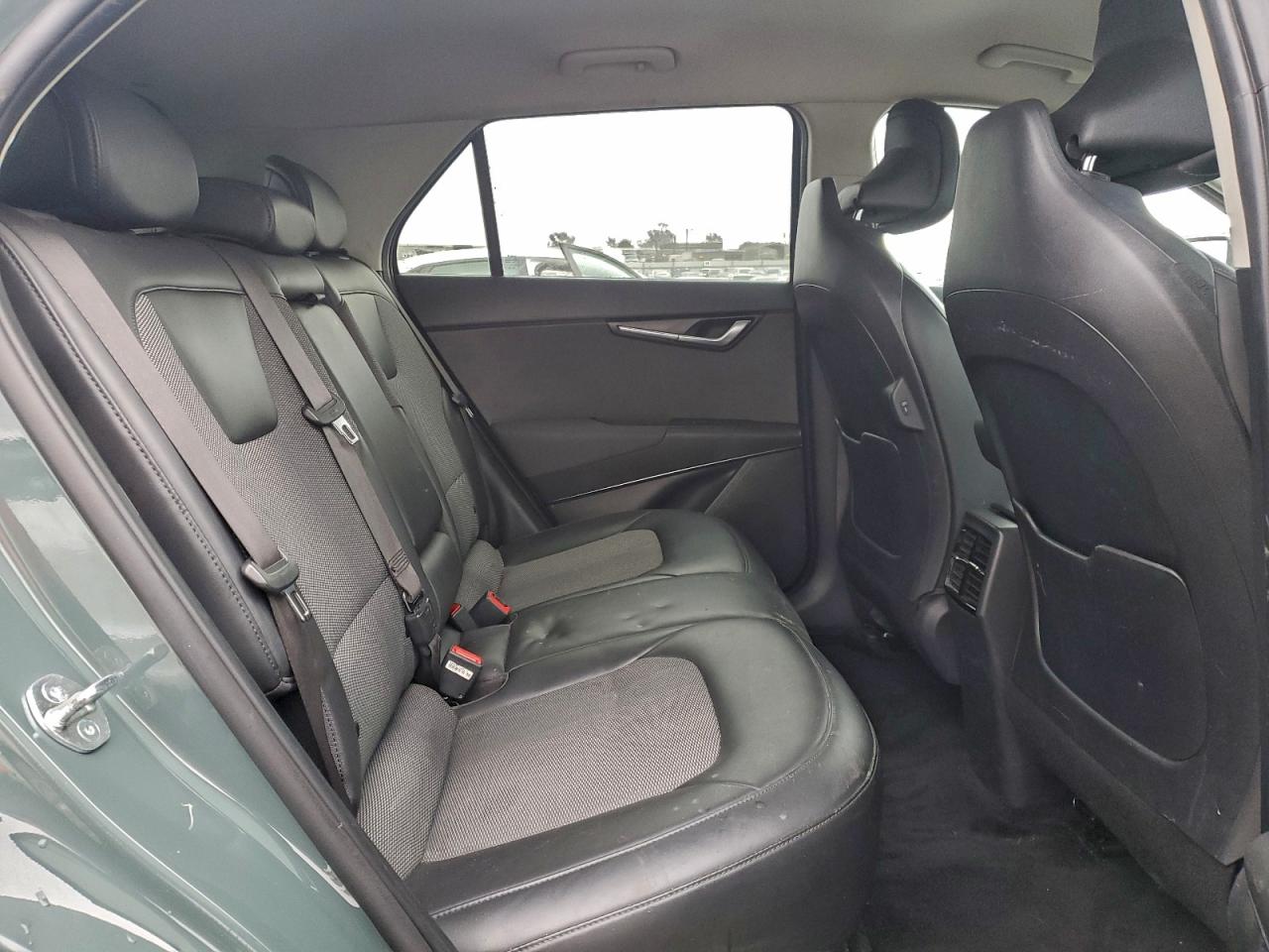 Kia Niro Wind Image 4