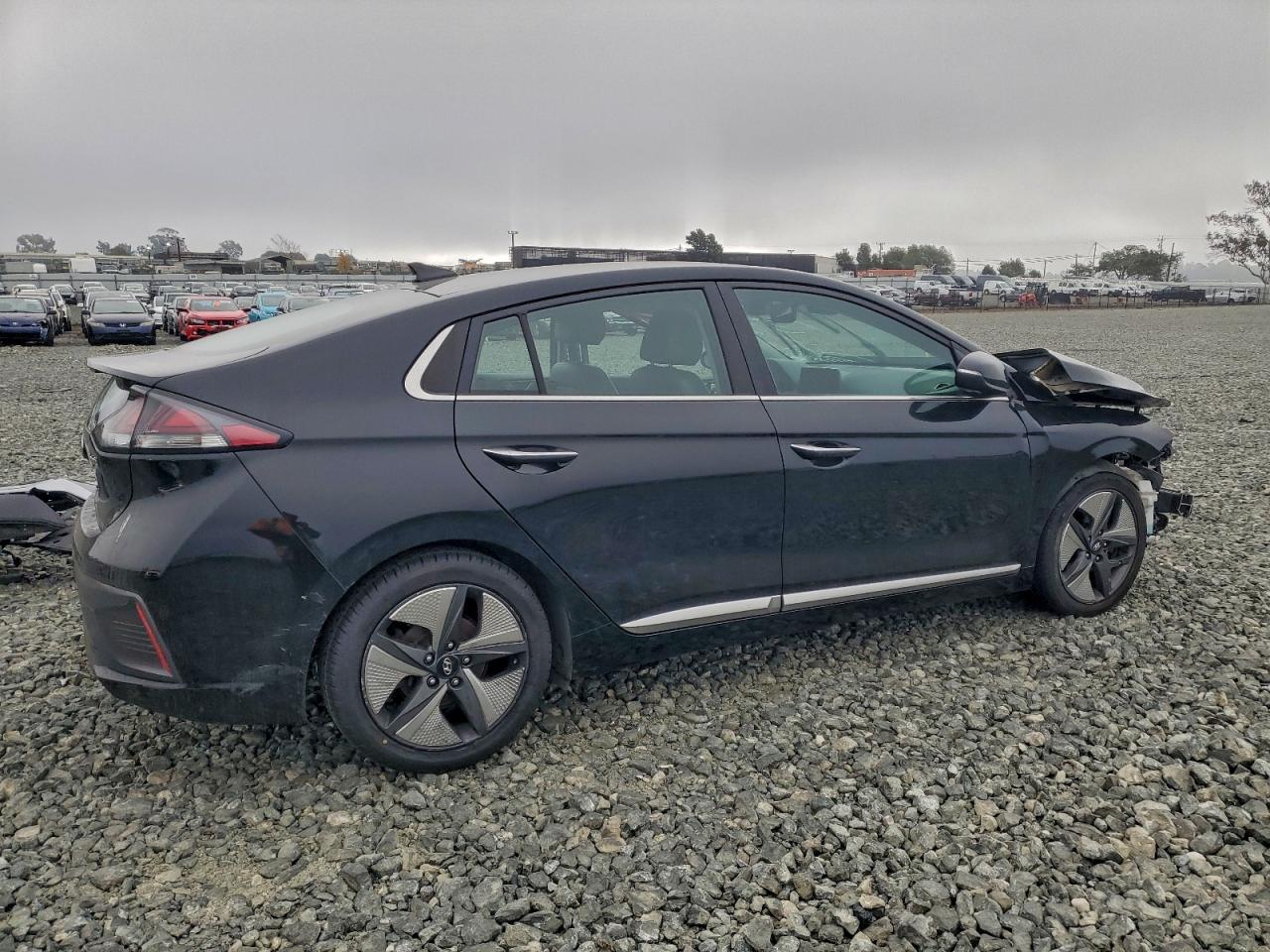 Hyundai Ioniq Limited Image 8