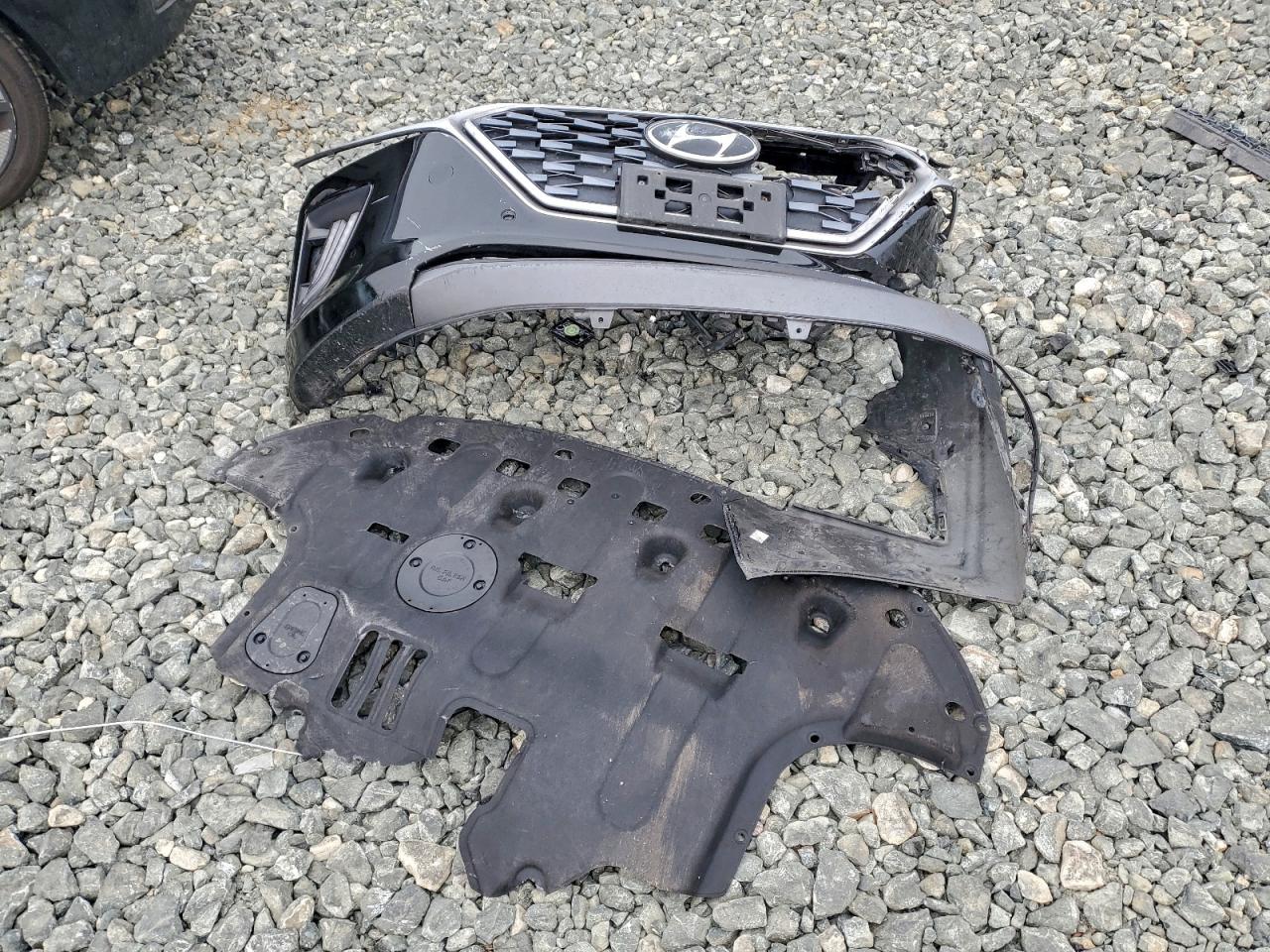 Hyundai Ioniq Limited Image 10