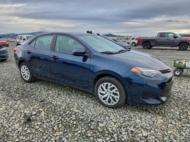 Toyota Corolla L Image 5