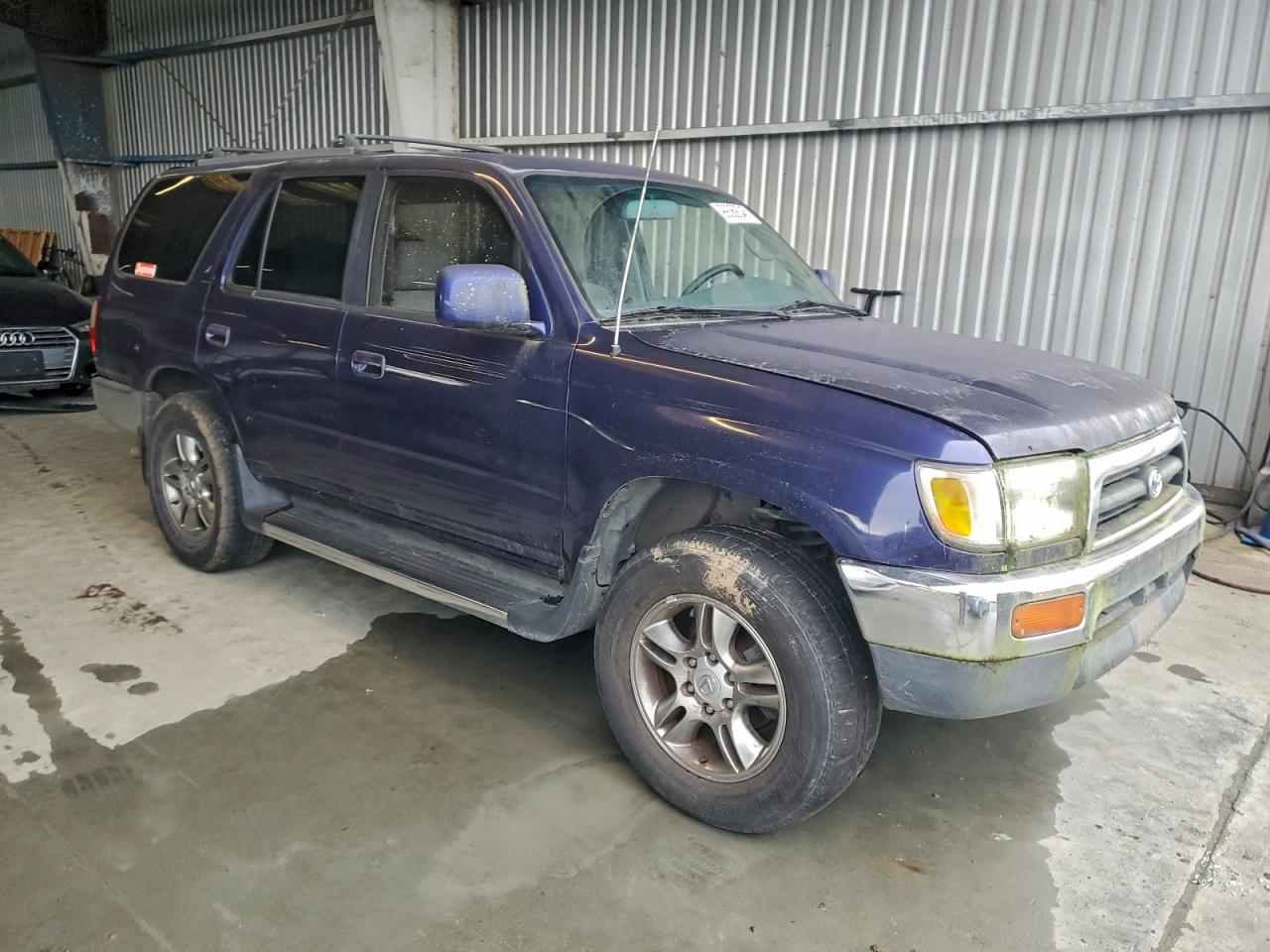 Toyota 4Runner Sr5 Image 4