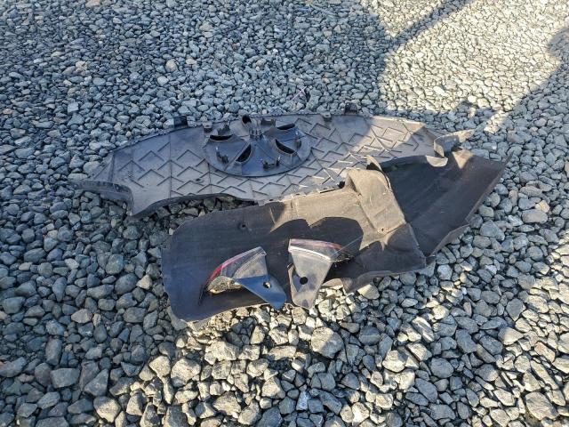 Tesla Model 3 Image 13