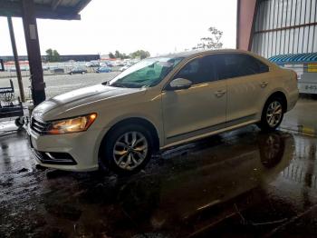  Salvage Volkswagen Passat