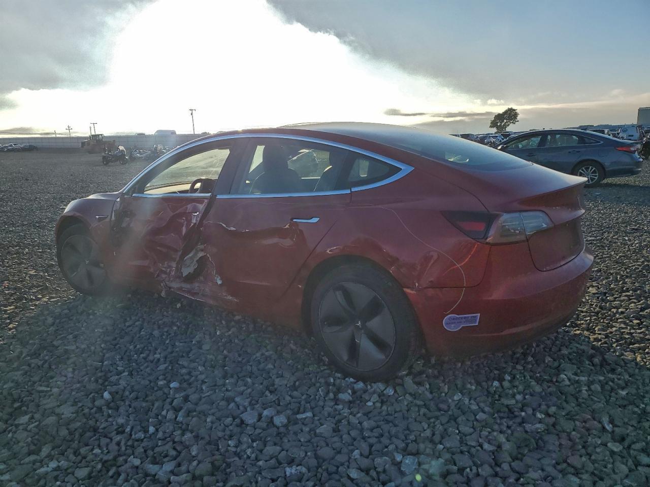 Tesla Model 3 Image 12