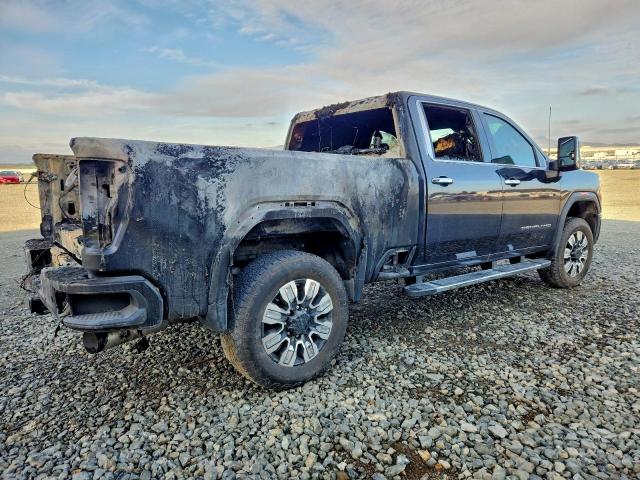 GMC Sierra K2500 Denali Image 6