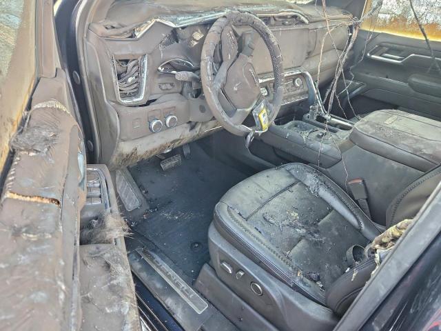 GMC Sierra K2500 Denali Image 7