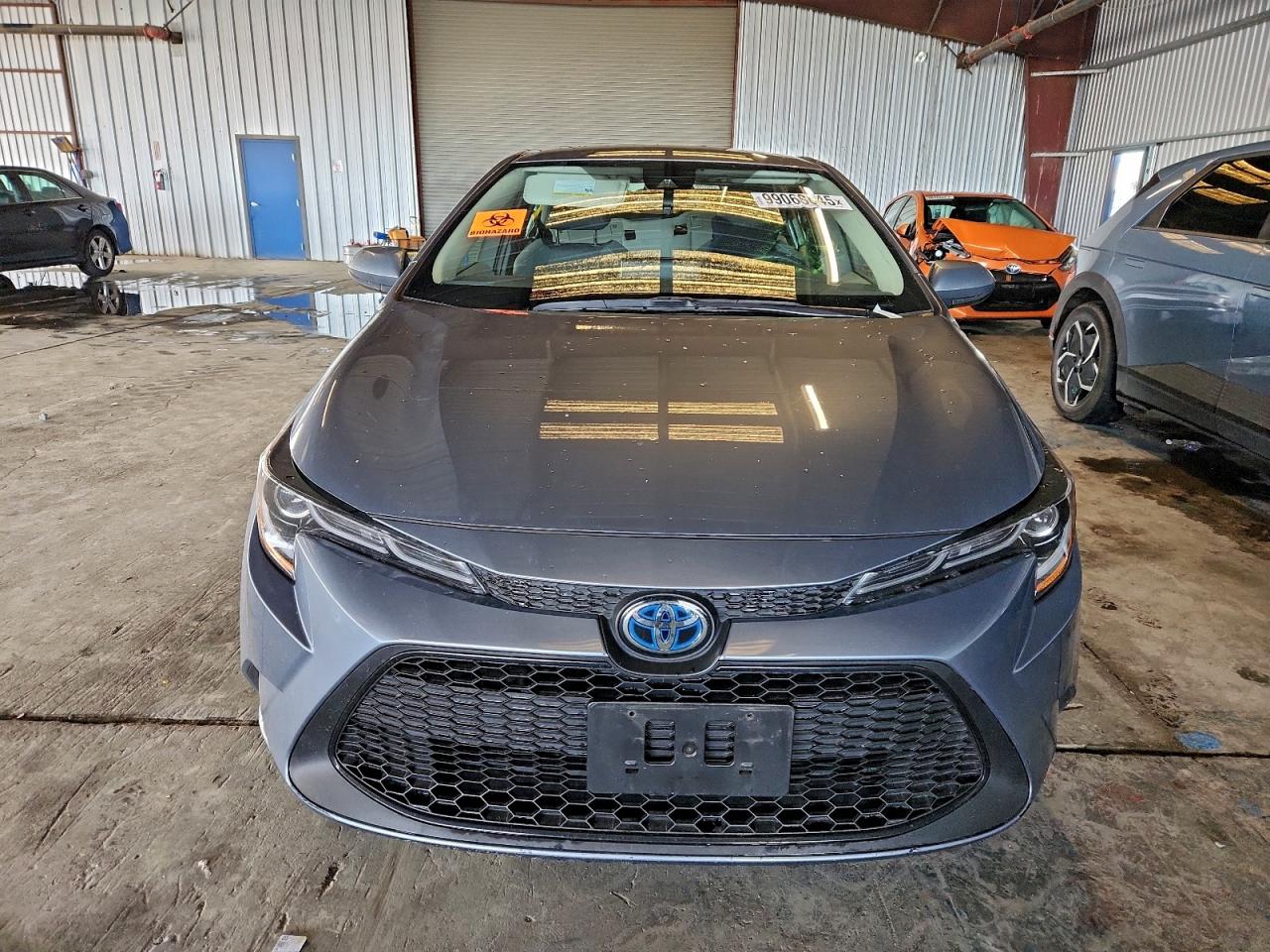 Toyota Corolla Le Image 4