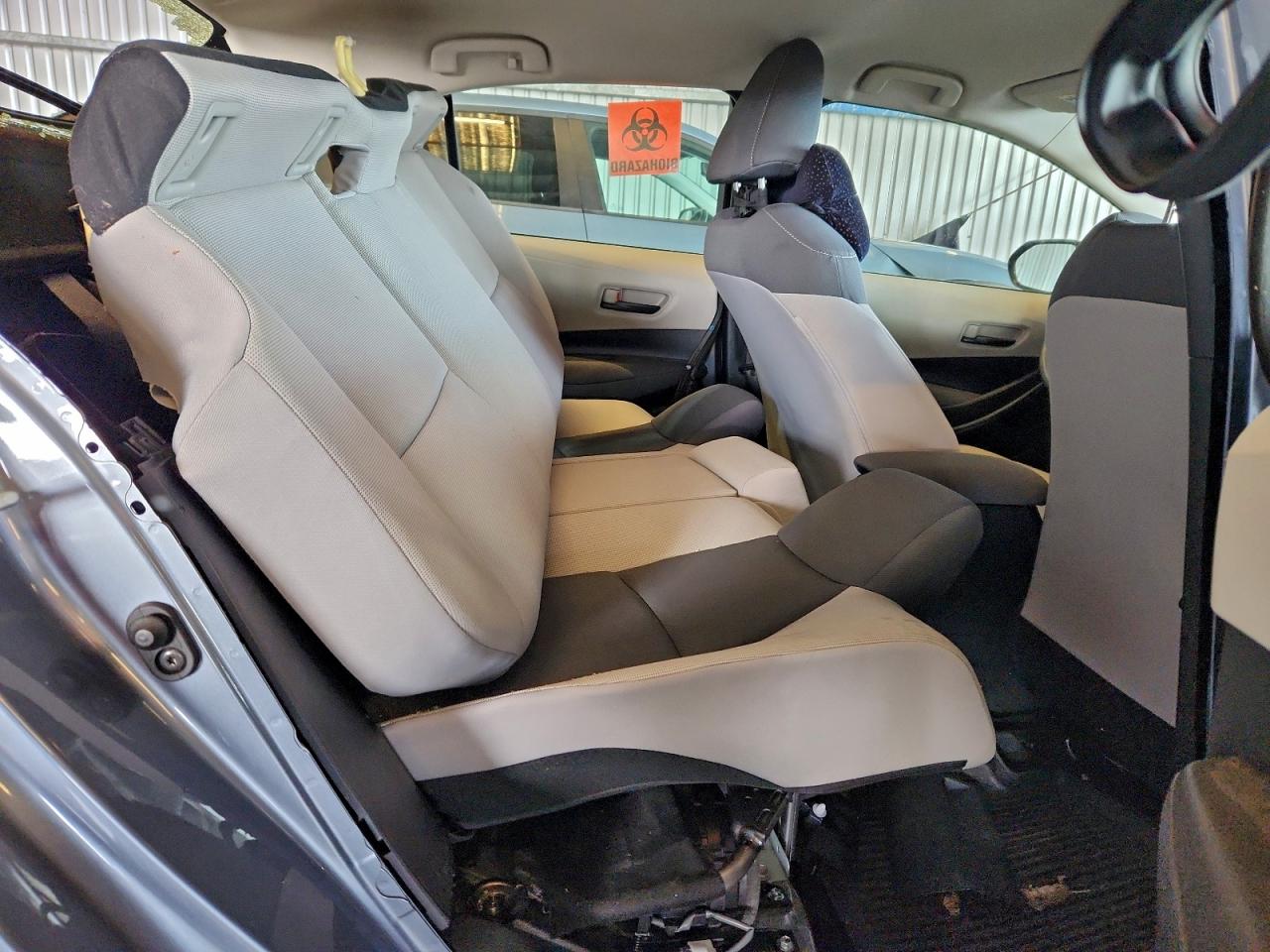 Toyota Corolla Le Image 6