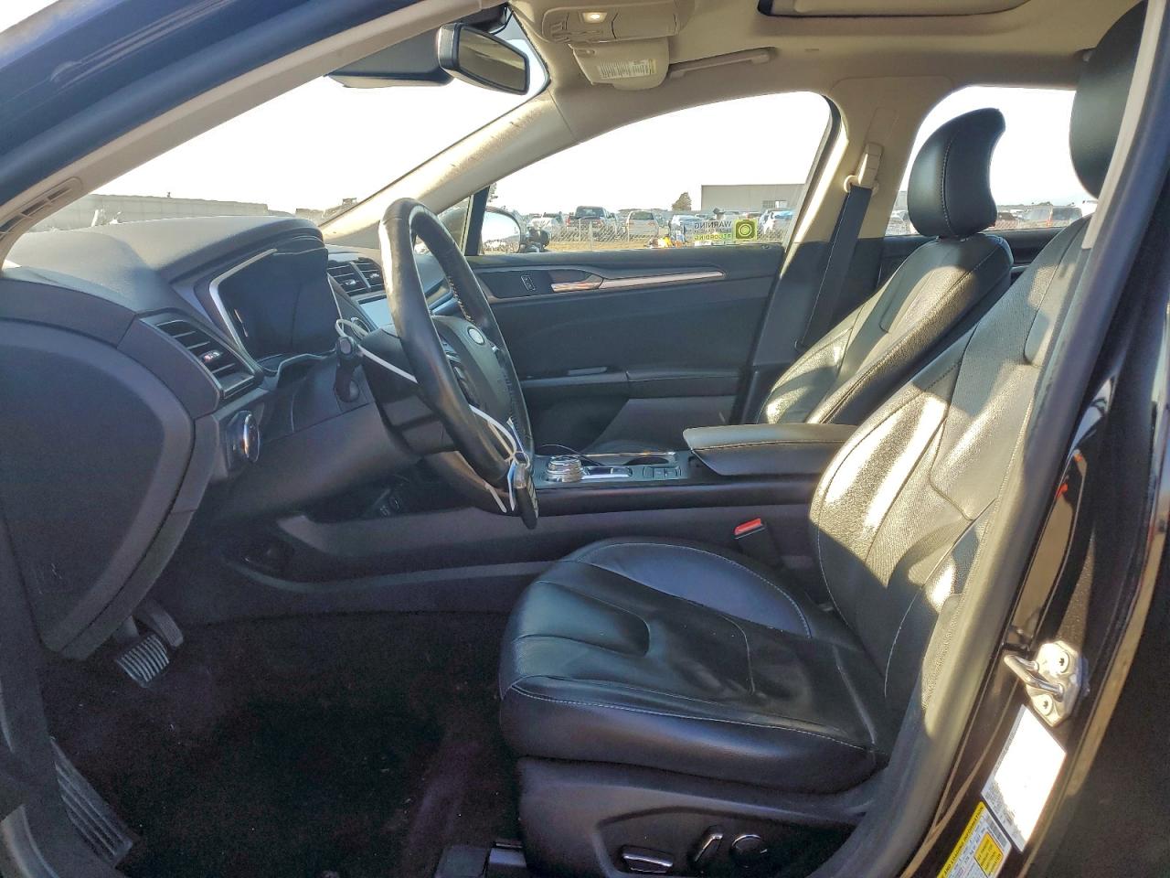 Ford Fusion Titanium Image 6