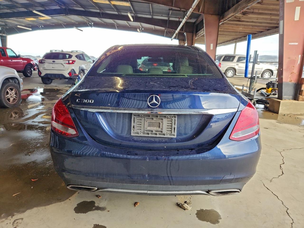 Mercedes-Benz C-Class 300 Image 7