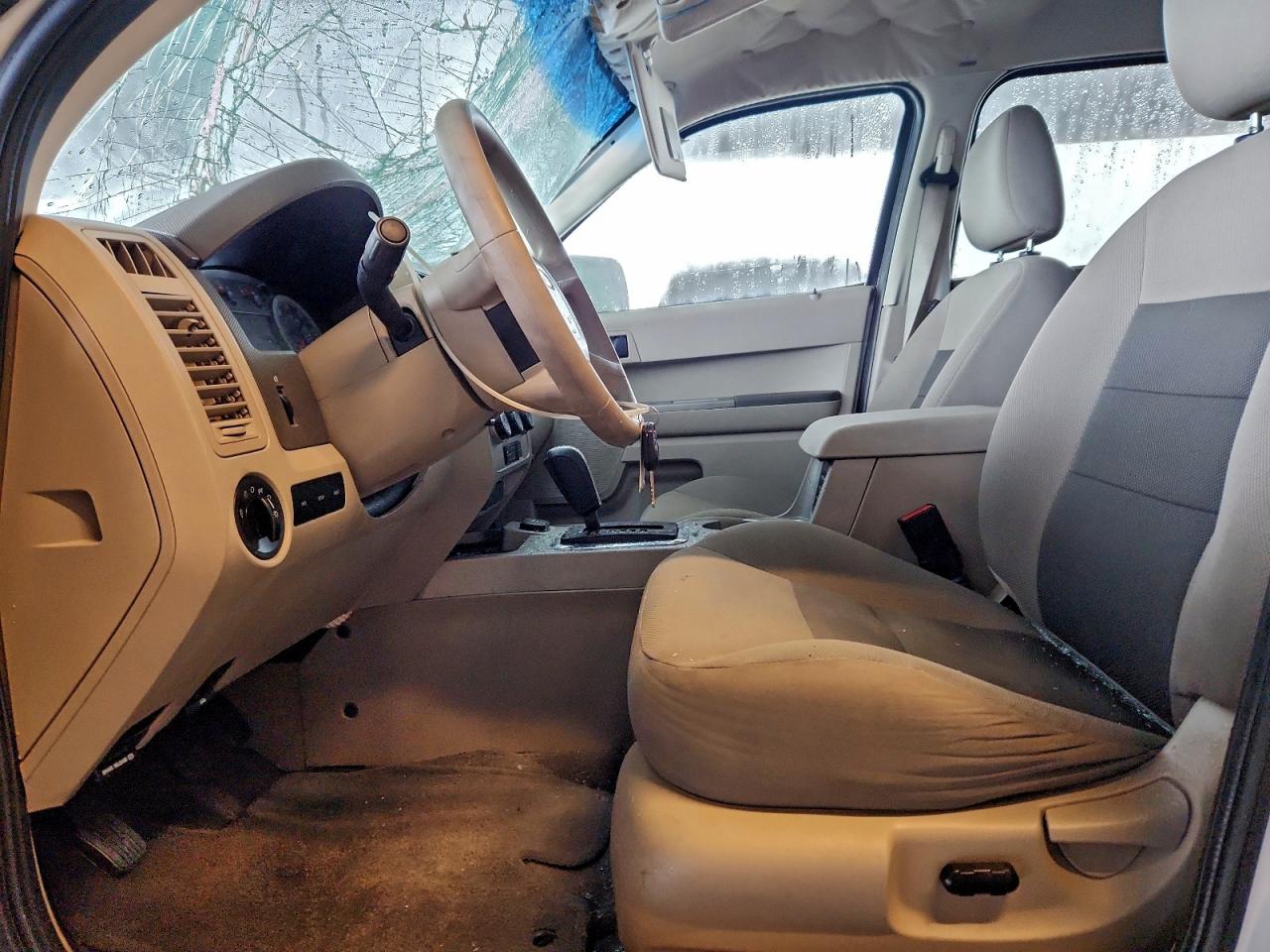 Ford Escape Hev Image 2