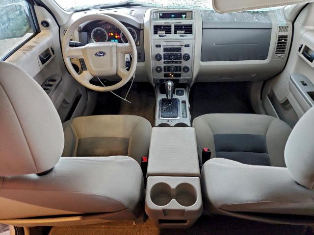 Ford Escape Hev Image 9