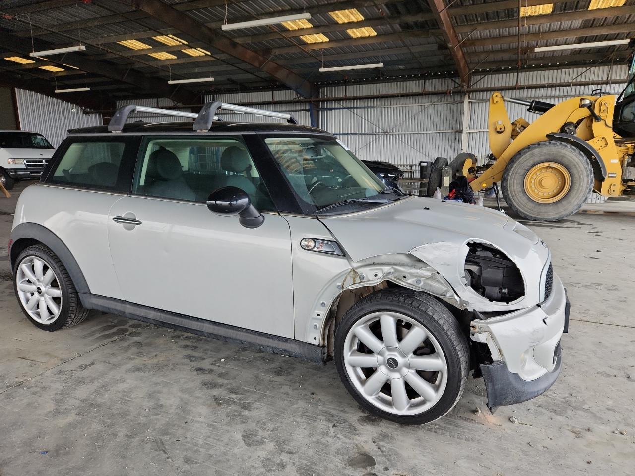 MINI Cooper S Image 8