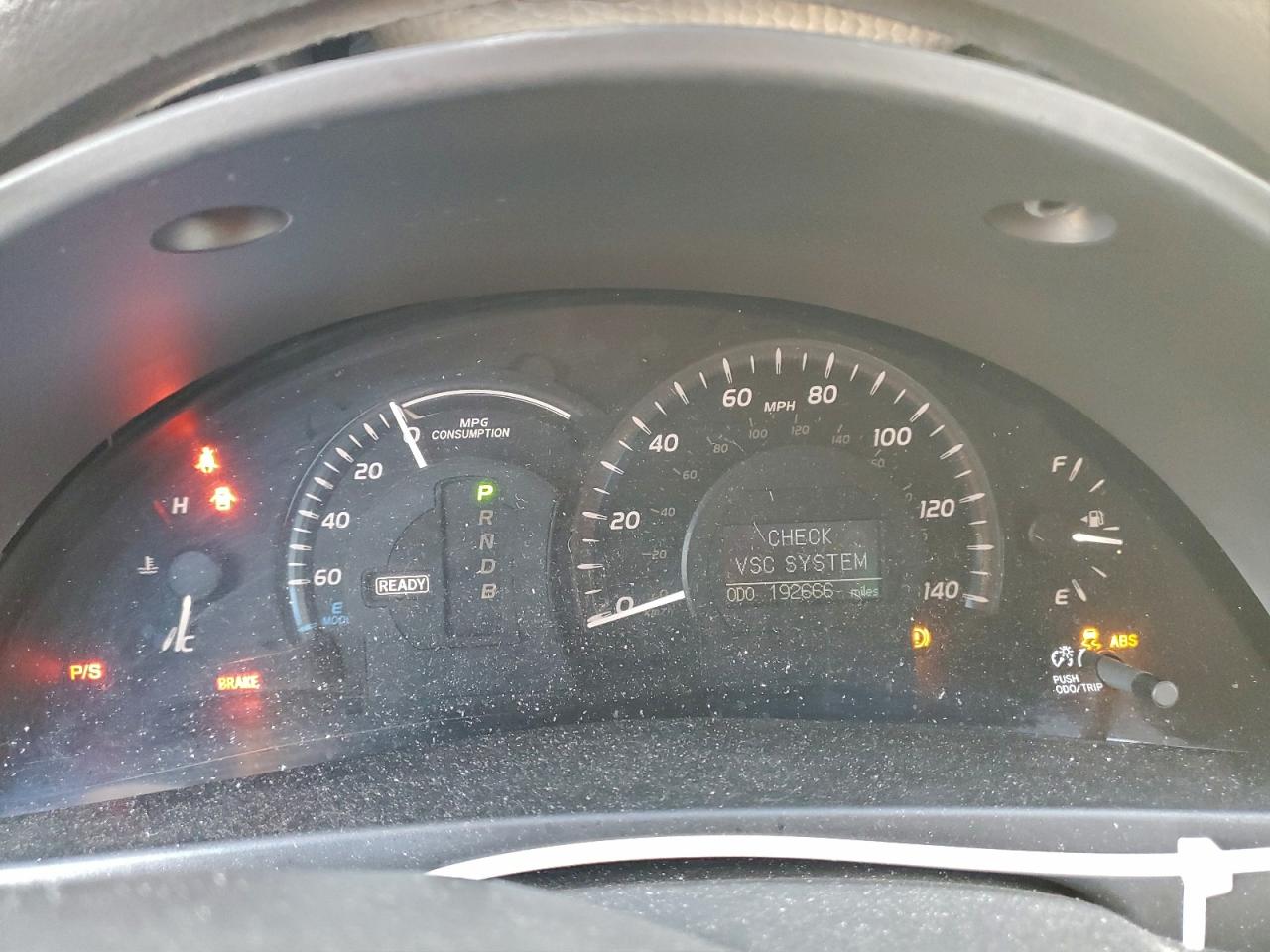 Toyota Camry Hybrid Image 12