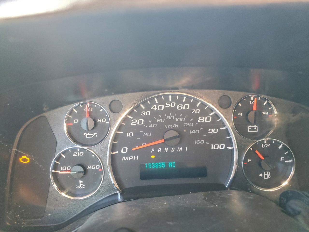 Chevrolet Express Image 7