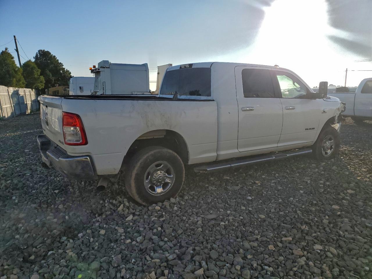 Ram 3500 Big Horn Image 2