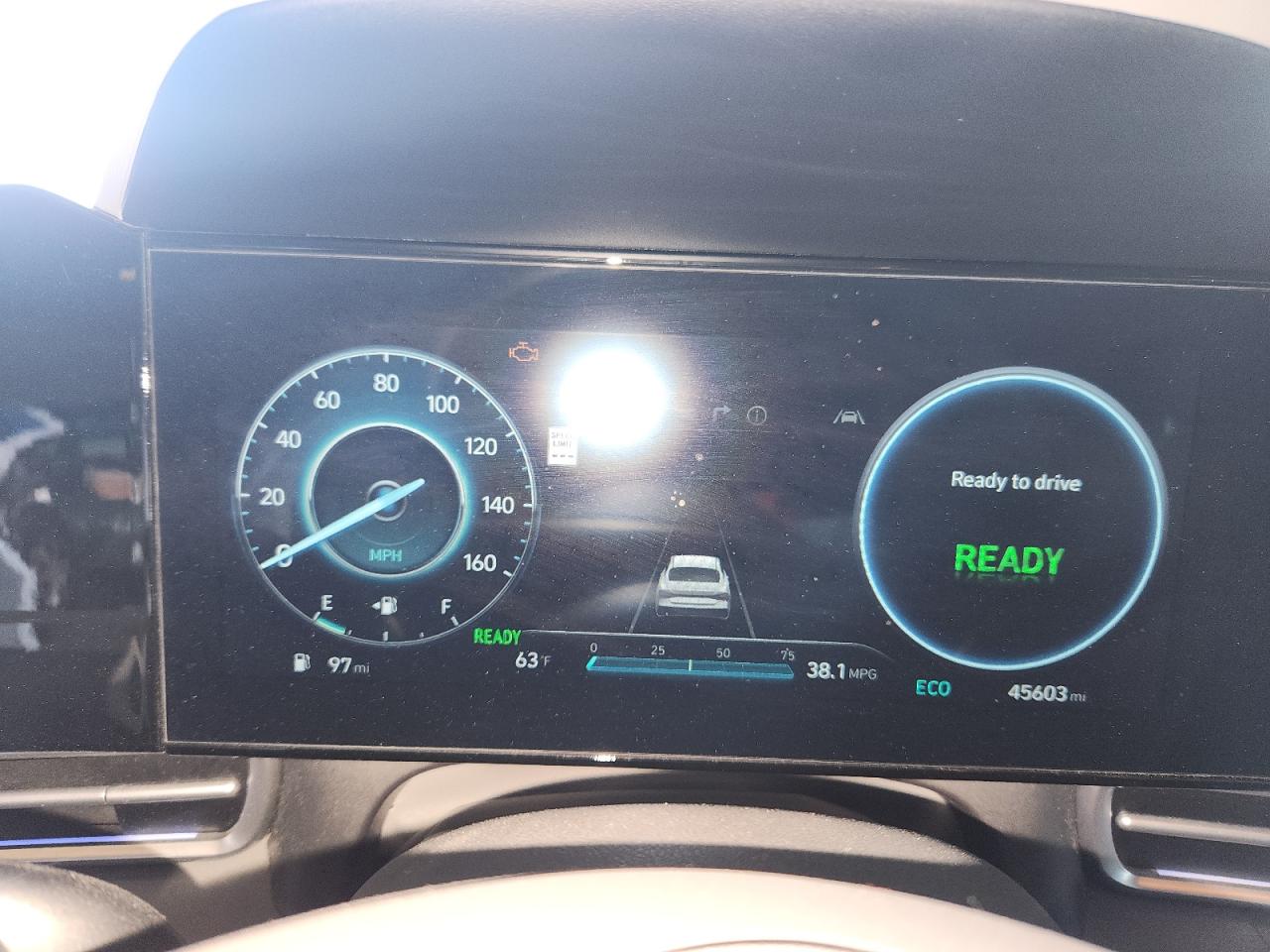 Hyundai ELANTRA Blue Image 4