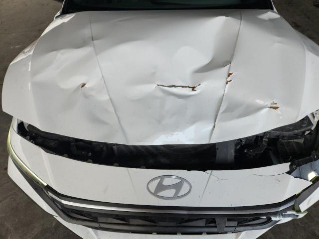 Hyundai ELANTRA Blue Image 11