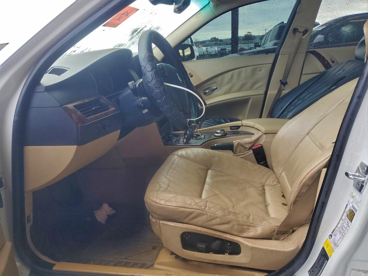 BMW 5 Series I Image 8